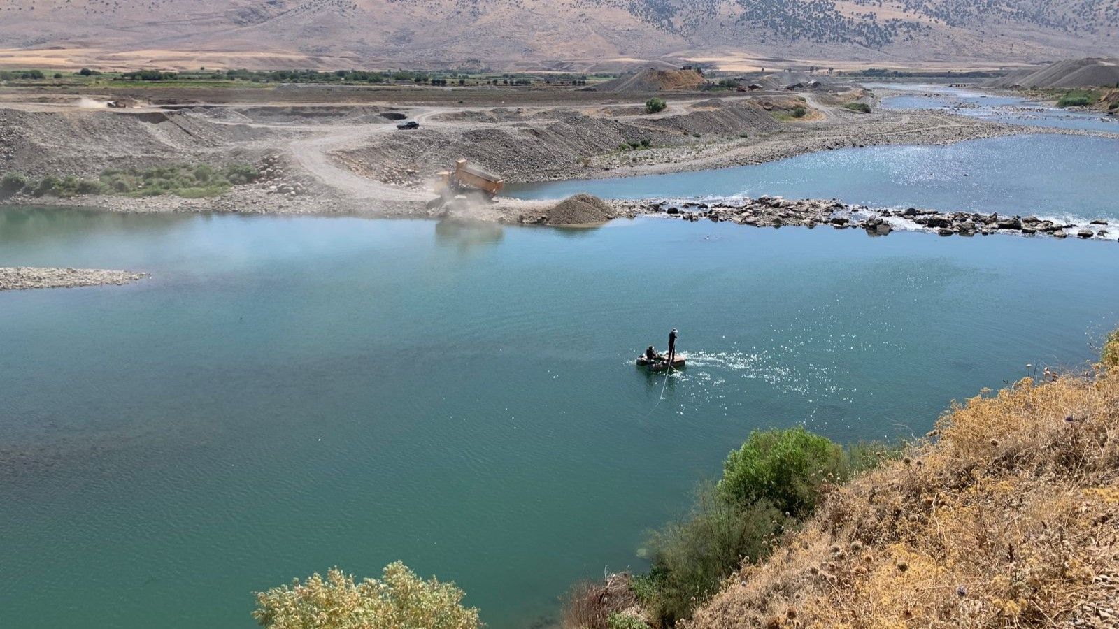 ئێران ئاو لەسەر هەرێمی کوردستان دەگرێتەوە