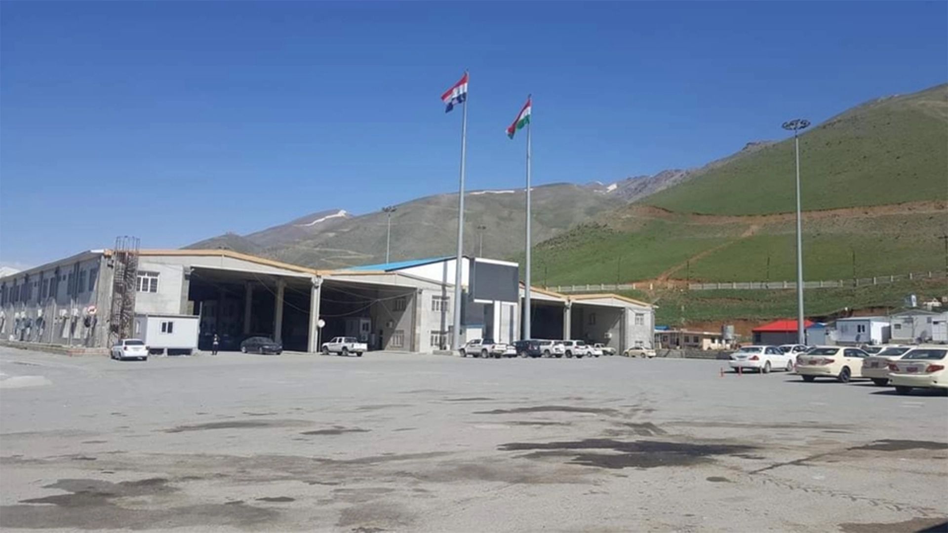 حەوت دەروازەی سنووری هەرێمی کوردستان چاوەڕوانی ڕەزامەندی بەغدان