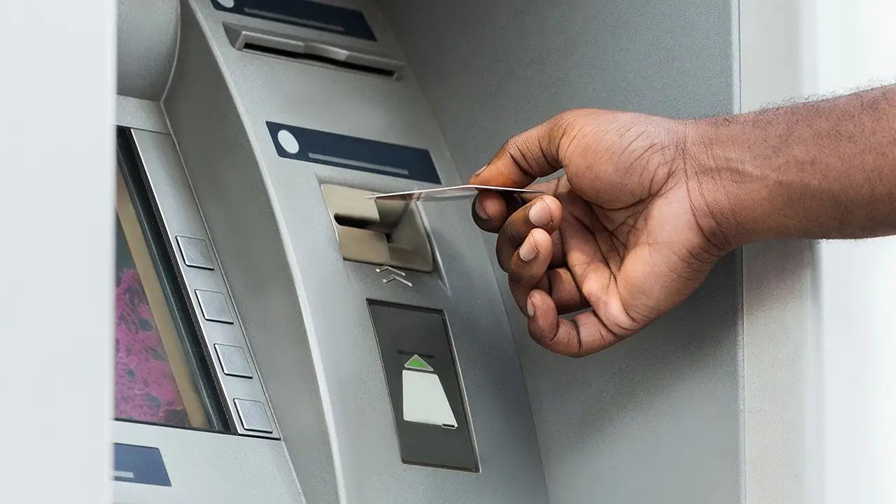 بانکی TBI ئامێرەکانی ATM لەکار دەخات