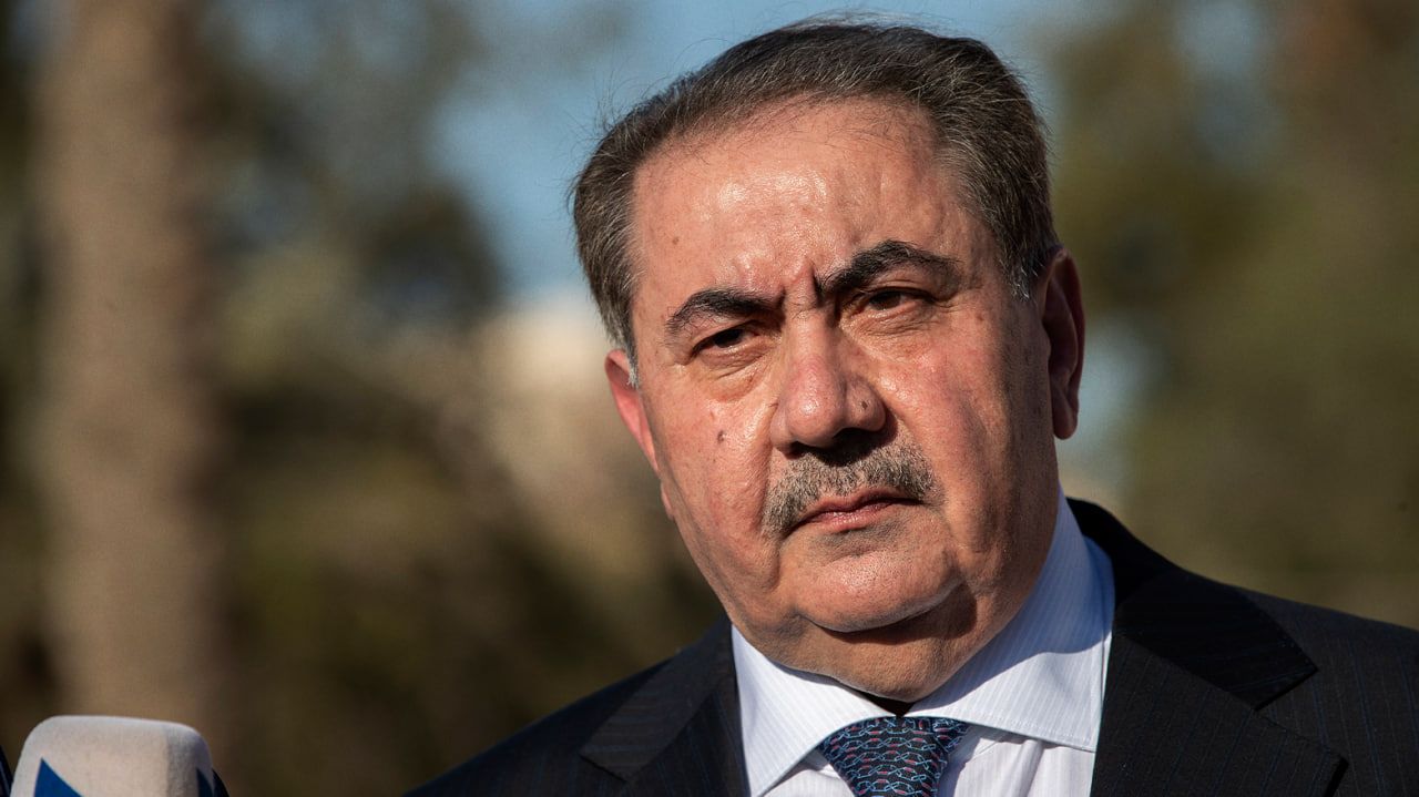 هۆشیار زێباری: گرووپە چەکدارەکان هۆکاری کەمی ڕێژەی بەشداریی سەرکردەکان بوو لە لووتکەی عەرەبی
