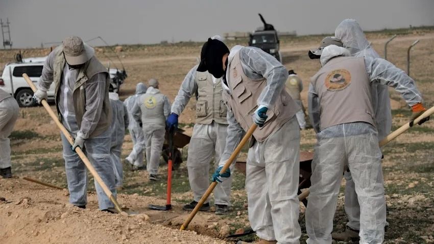 دامەزراوەی شەهیدانی عێراق: تائێستا ڕووفاتی هەزار و 700 هاووڵاتی کورد دەرهێنراونەتەوە