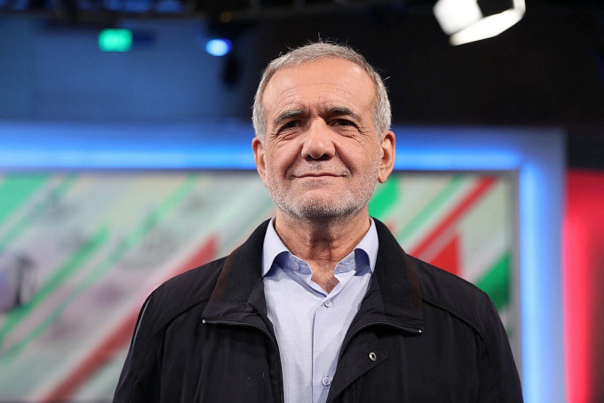 پزیشکیان دەچێتە عومان