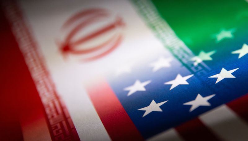 ئێران بۆ ئەمریکا: بڕیارەکەتان بۆ قەدەغەی گەشت بۆ ئەمریکا ڕەگەزپەرستانەیە