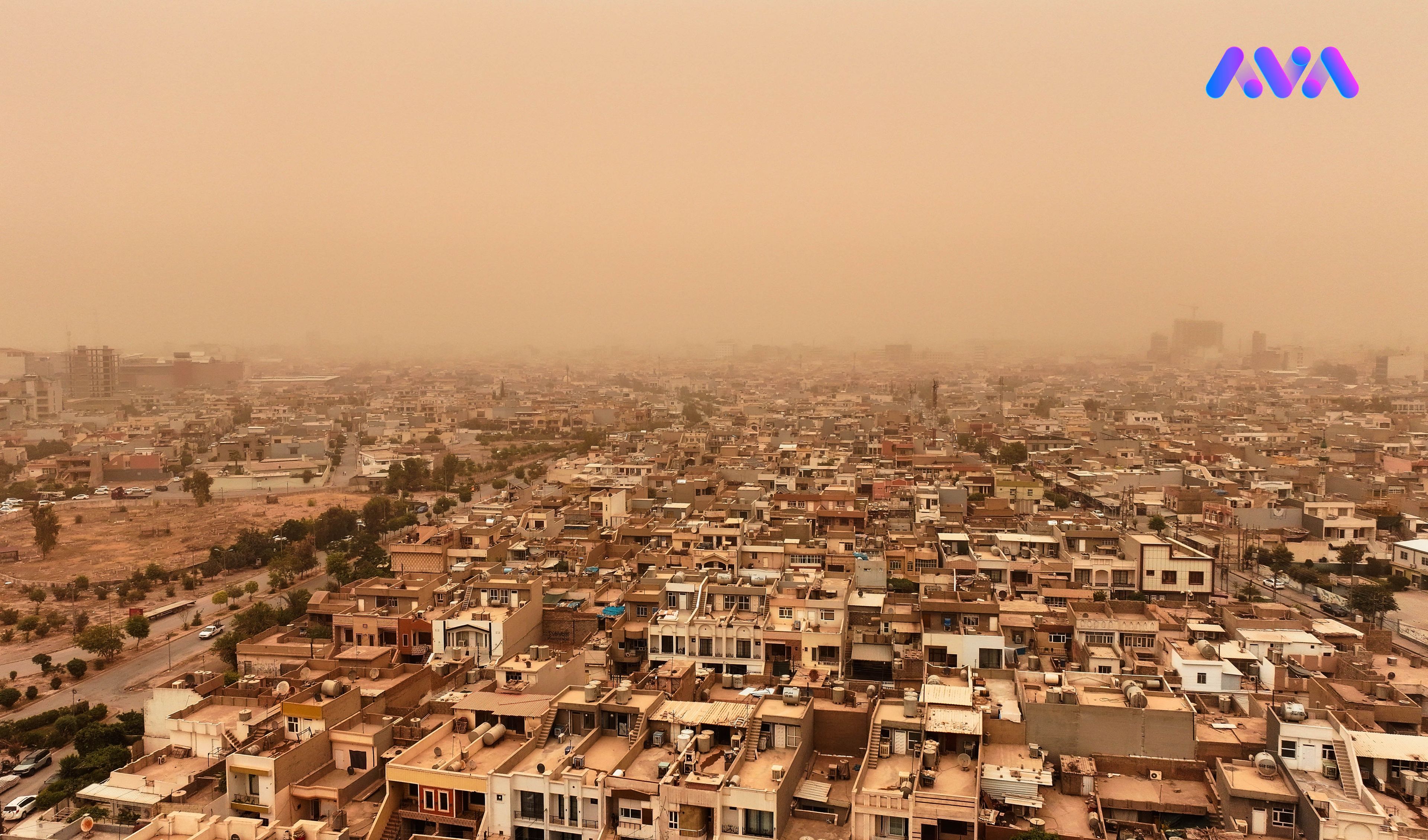 هۆشدارییەک لە دەستەی کەشناسیی عێراقەوە: پلەکانی گەرما بەرزدەبنەوە و زریان و تۆز بەڕێوەیە
