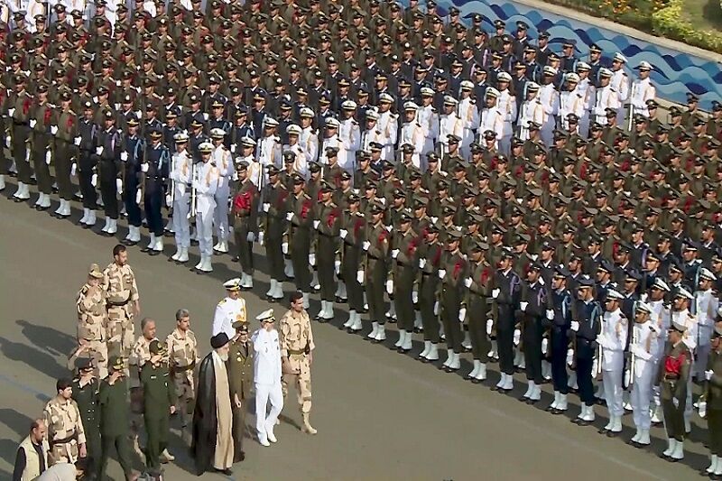 سوپای پاسداران کوژرانی حەوت فەرماندەی باڵای پشتڕاست دەکاتەوە