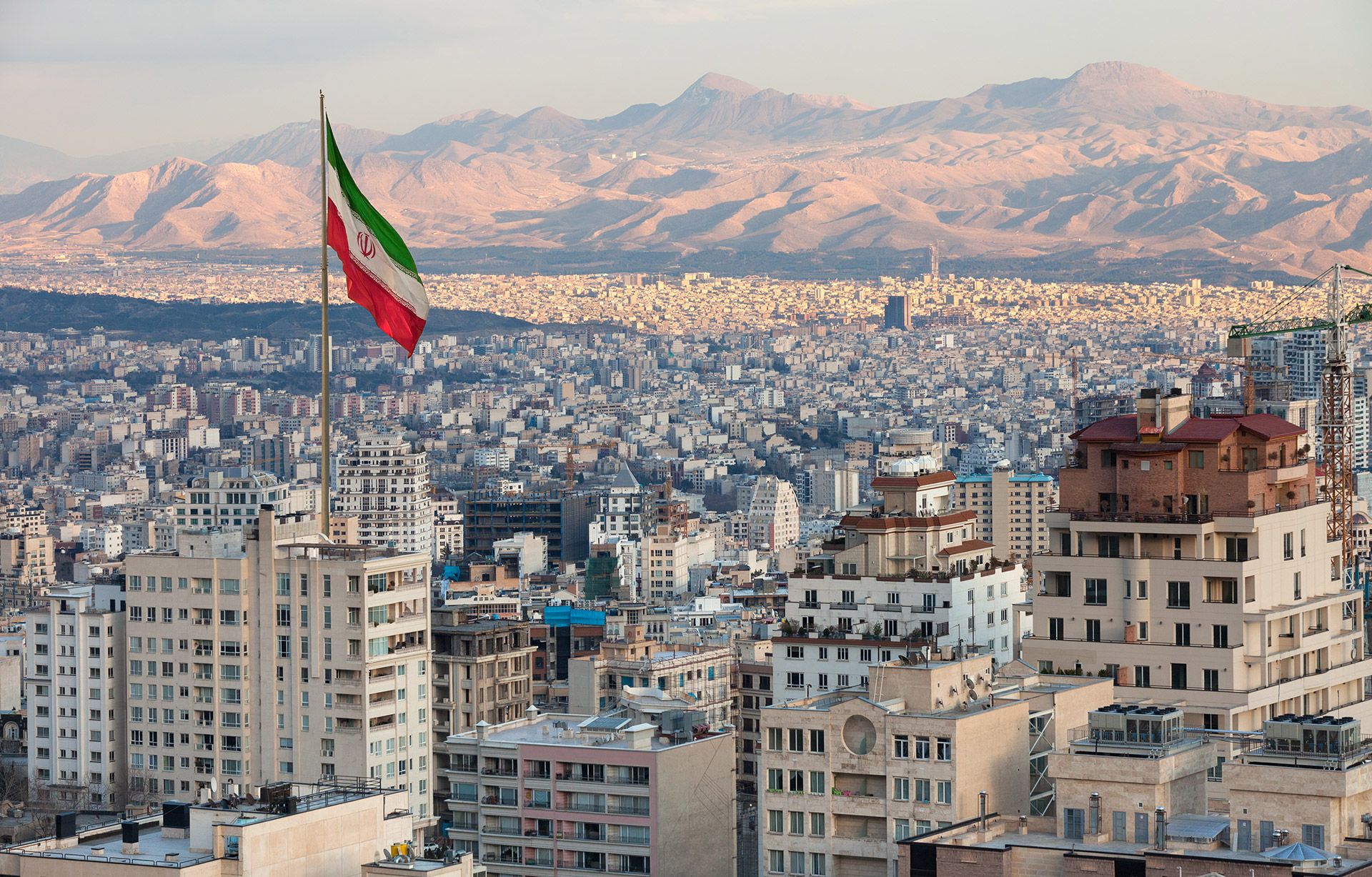 حکومەتی ئێران بە سەرۆکایەتیی مەسعوود پزیشکیان کۆدەبێتەوە