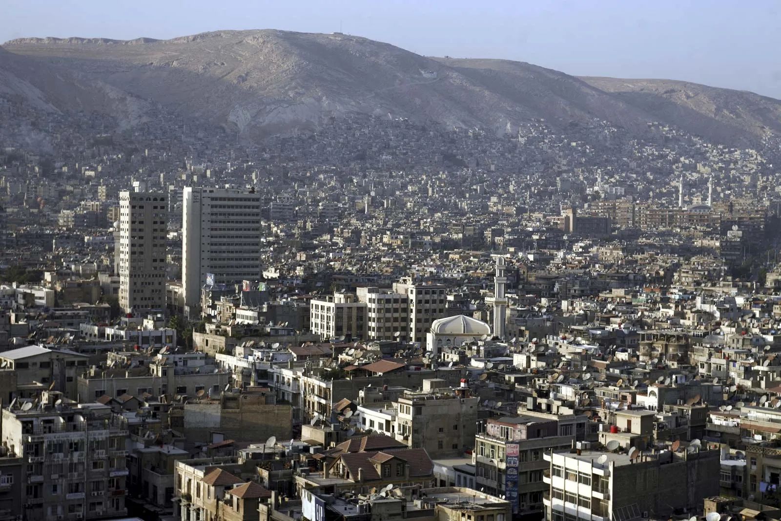 دەنگی تەقینەوەیەک لە دیمەشق بیسترا