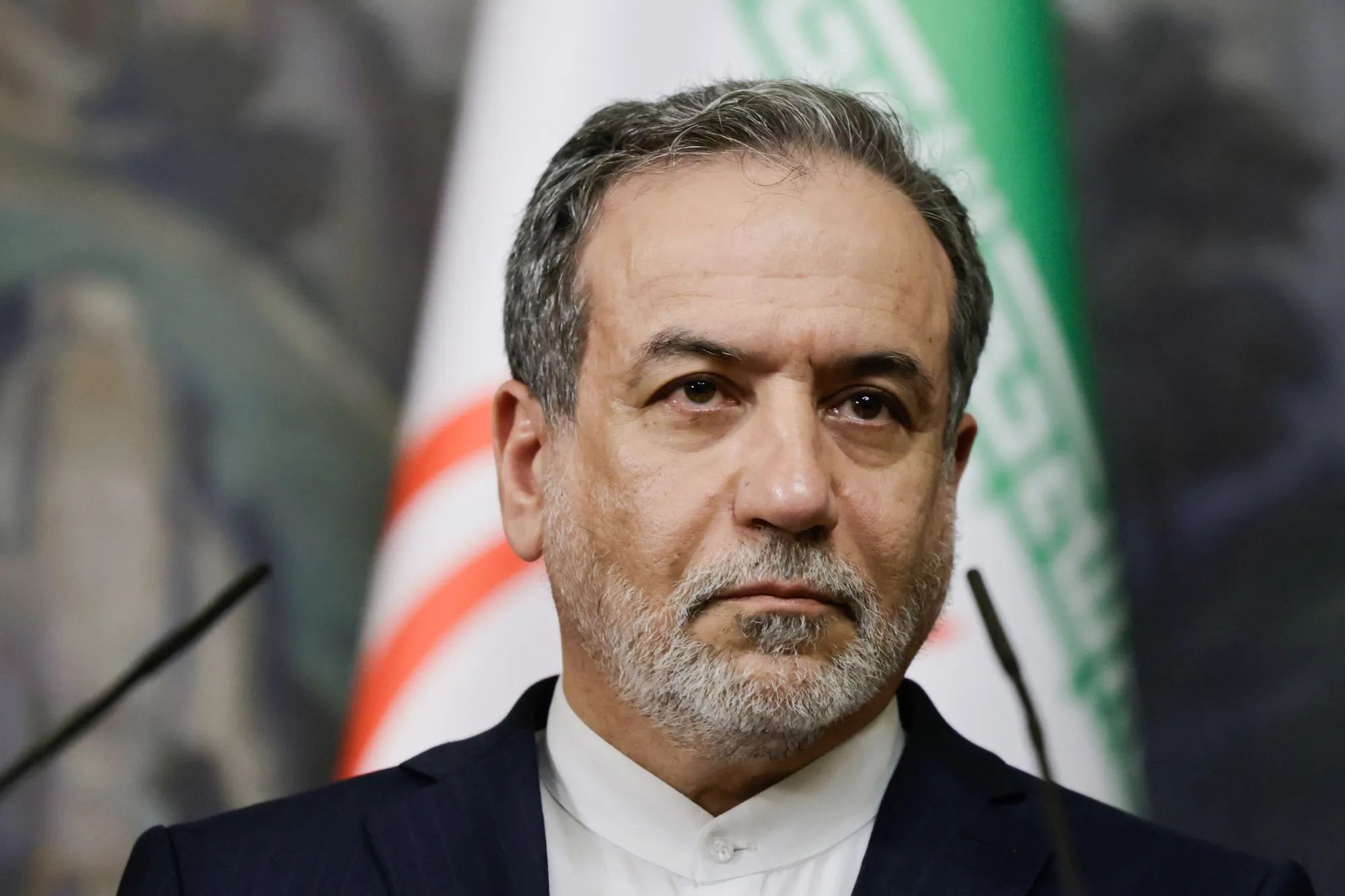 ئێران: پێویستە ئەوروپا هێرشەکانی ئەمریکا و ئیسرائیل سەرکۆنە بکات