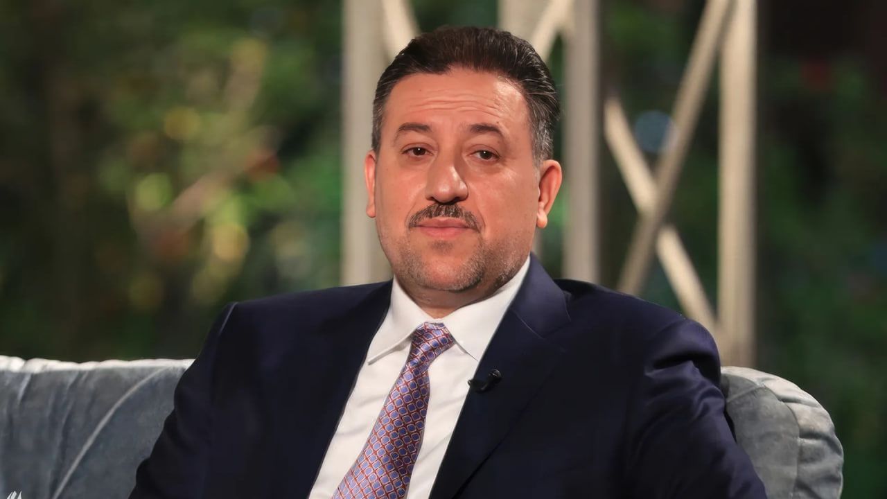 خەمیس خەنجەر: گرێکوێرەی قەیرانی مووچە بەرەو کرانەوە دەچێت