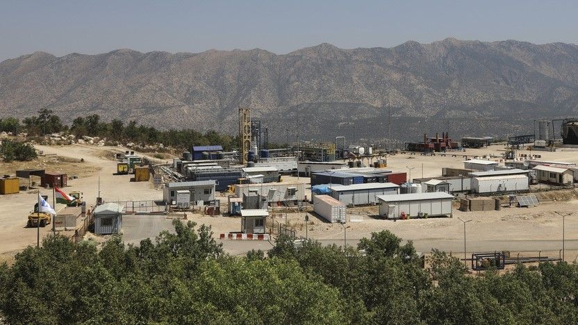 تیمێکی تایبەتی نەوتی عێراق لە هەولێرن بۆ هەناردەکردنەوەی نەوتی کوردستان